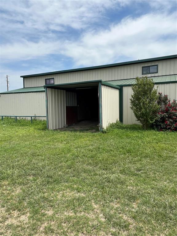 H.T. & B. RR. CO. SURVEY, ABSTRACT NO. 422 - Land