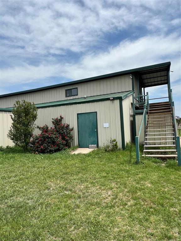 H.T. & B. RR. CO. SURVEY, ABSTRACT NO. 422 - Land