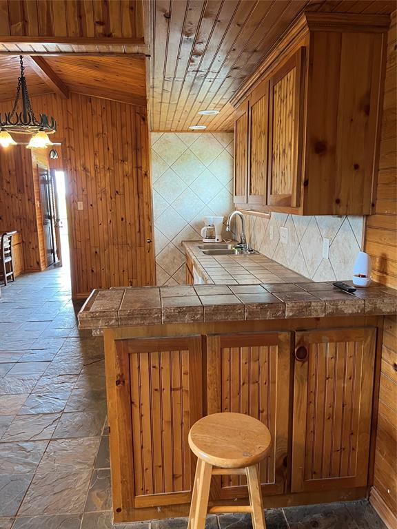 H.T. & B. RR. CO. SURVEY, ABSTRACT NO. 422 - Land