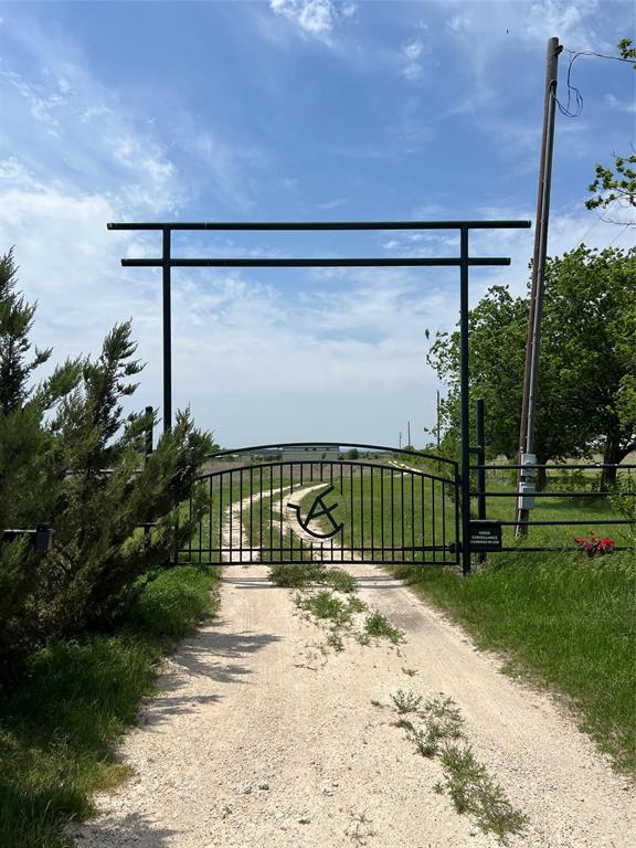 H.T. & B. RR. CO. SURVEY, ABSTRACT NO. 422 - Land