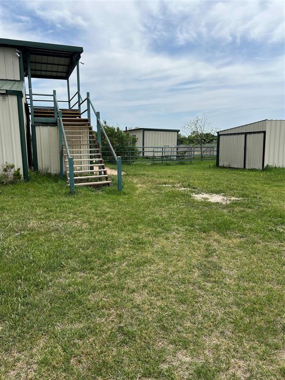 H.T. & B. RR. CO. SURVEY, ABSTRACT NO. 422 - Land