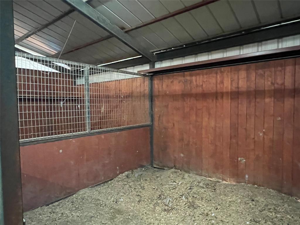 H.T. & B. RR. CO. SURVEY, ABSTRACT NO. 422 - Land