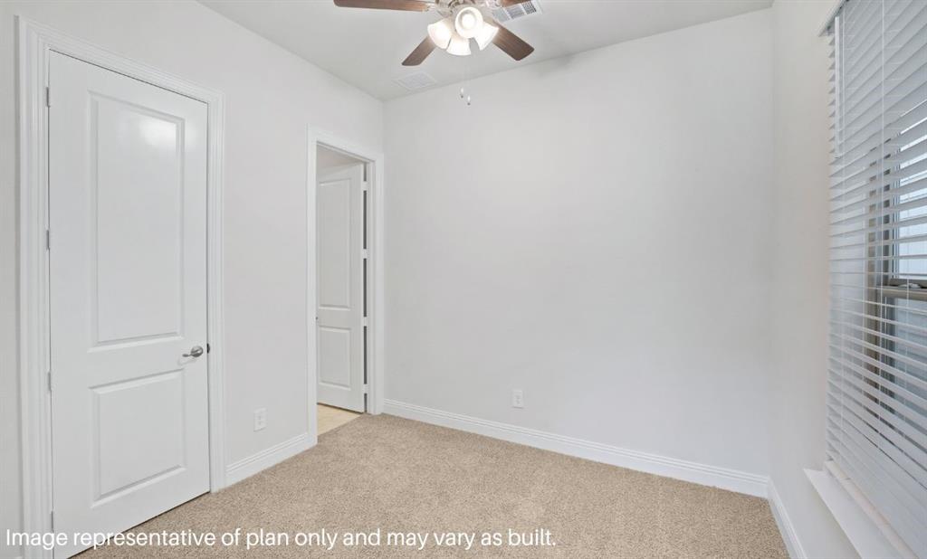 4526 Mona Lisa Ln