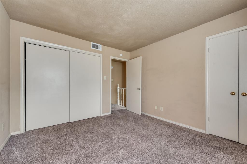 Woodlands 01 On Creek - Residential