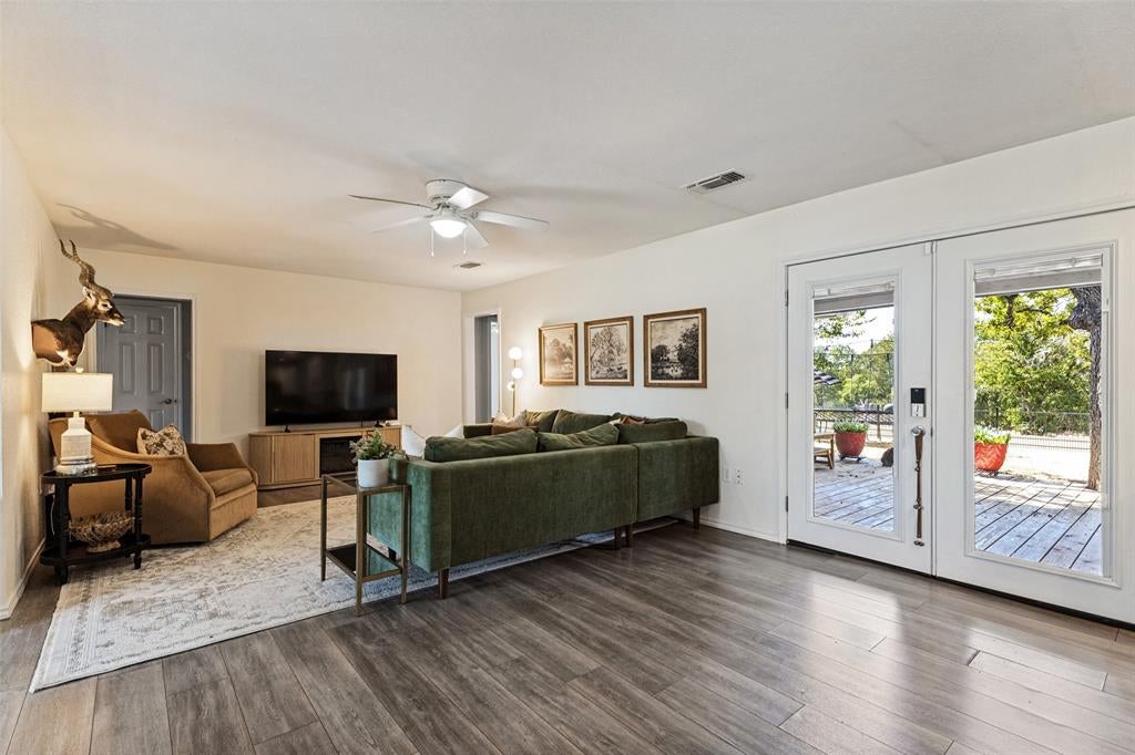 220 Ash Creek Drive W