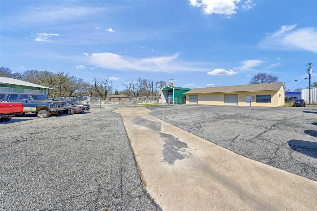 Mc Broom Add - Commercial Sale