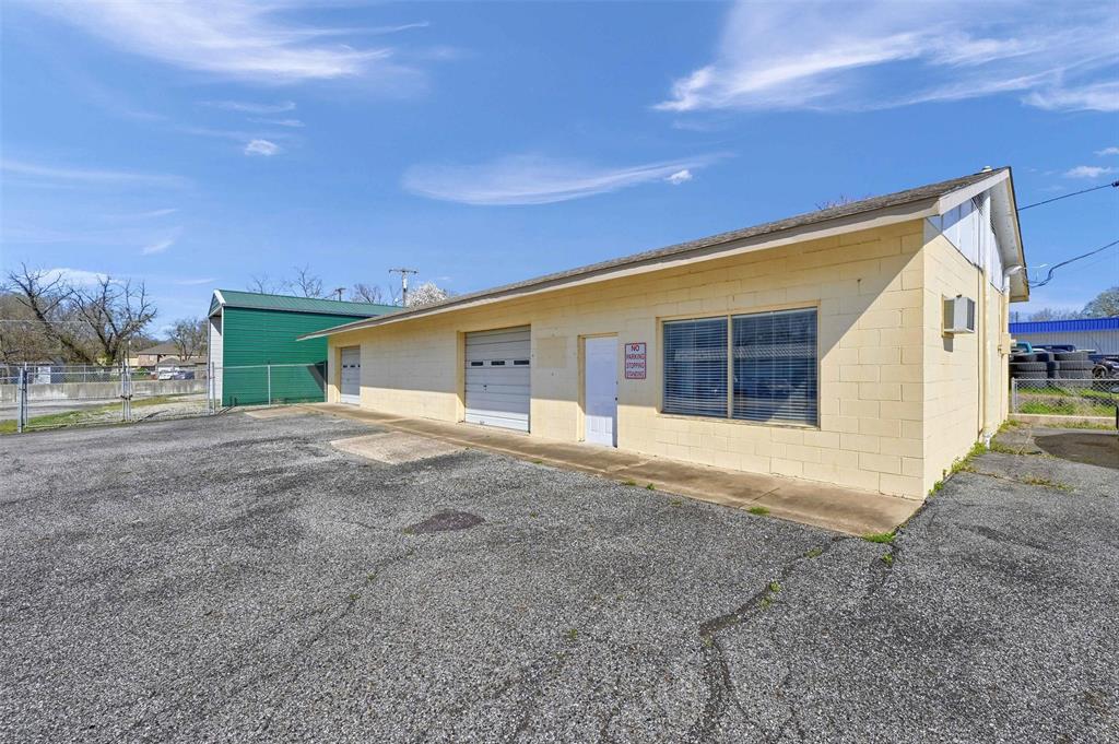 Mc Broom Add - Commercial Sale