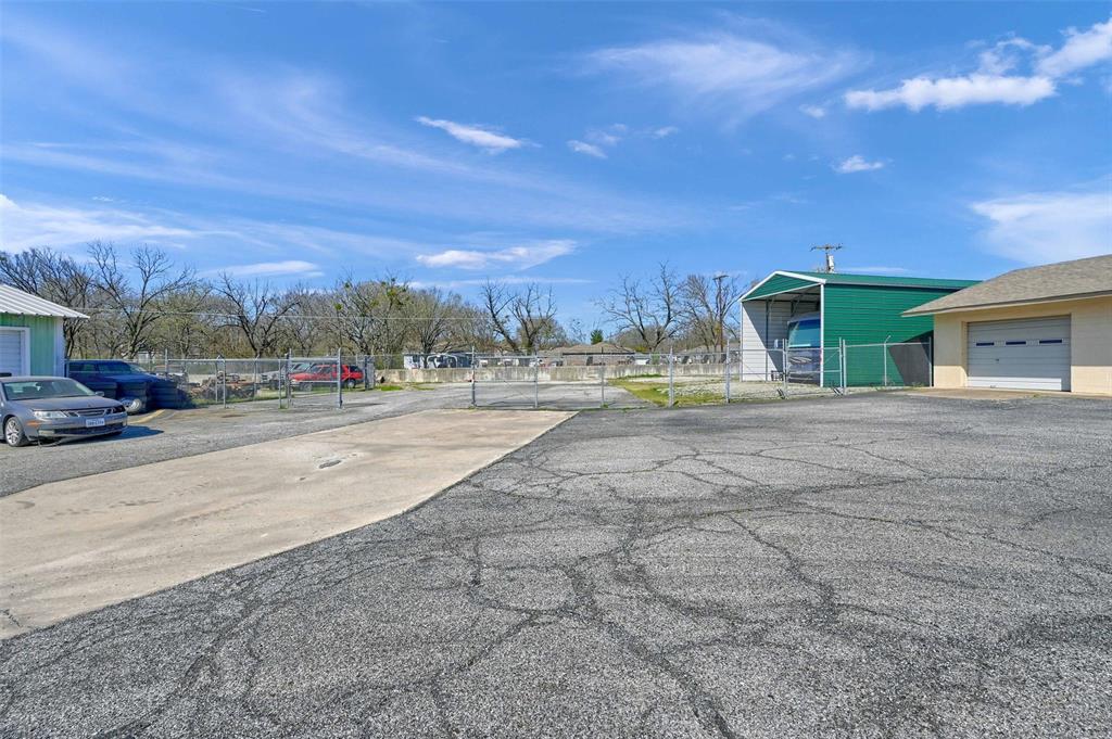 Mc Broom Add - Commercial Sale