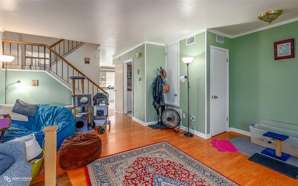 10111 Carlsbad Drive