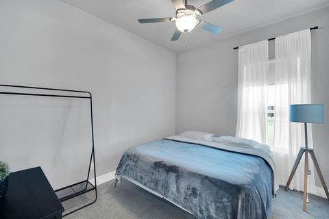 Tiny photo for 820 Red Tail Road, Waxahachie, TX 75167 (MLS # 21070293)