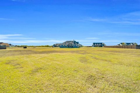 Tiny photo for 820 Red Tail Road, Waxahachie, TX 75167 (MLS # 21070293)
