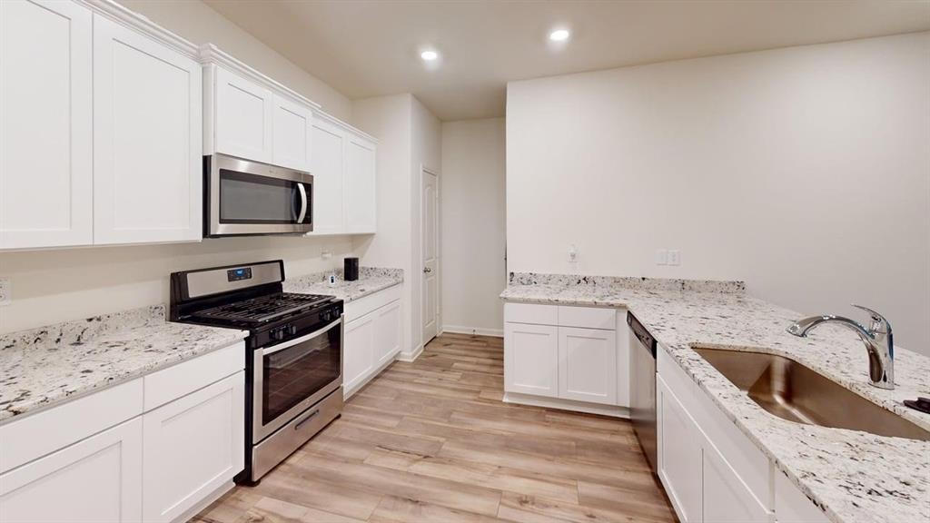 South Park Meadows - Residential Lease