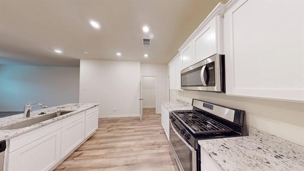 South Park Meadows - Residential Lease