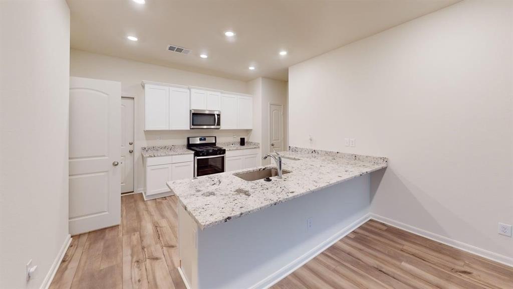 South Park Meadows - Residential Lease