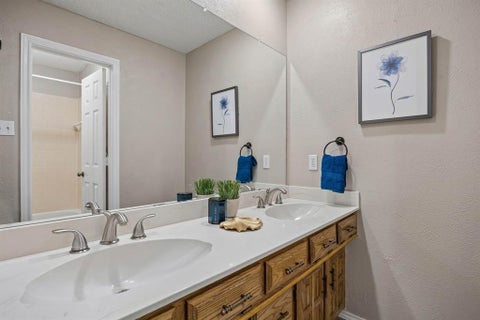 Tiny photo for 3702 Elmcrest Circle, Garland, TX 75040 (MLS # 21397120)