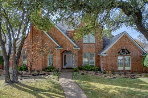 Photo of 5852 Bridle Bend Court, Plano, TX 75093 (MLS # 21133612)