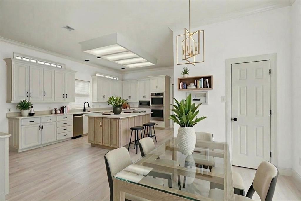 Steeplechase Ph Two-R - Residential