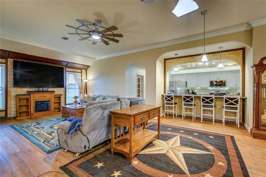 ACRES: 1.030 ABST: 664 SUR: W PARHAM - Residential