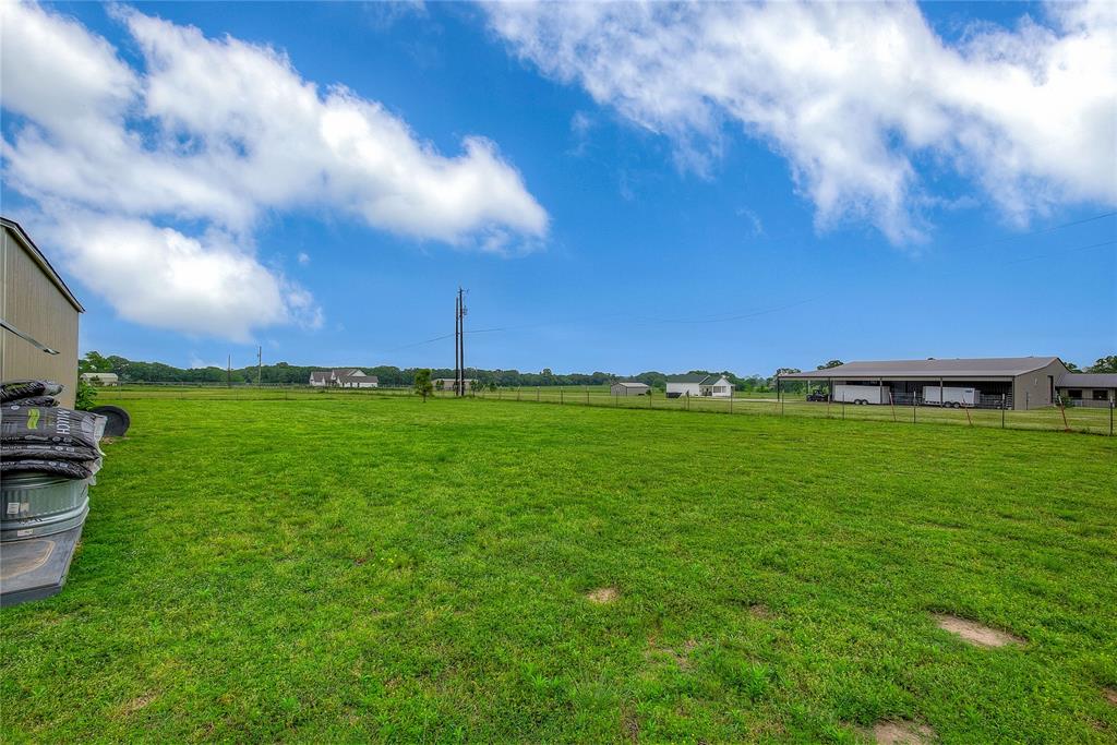 ACRES: 1.030 ABST: 664 SUR: W PARHAM - Residential