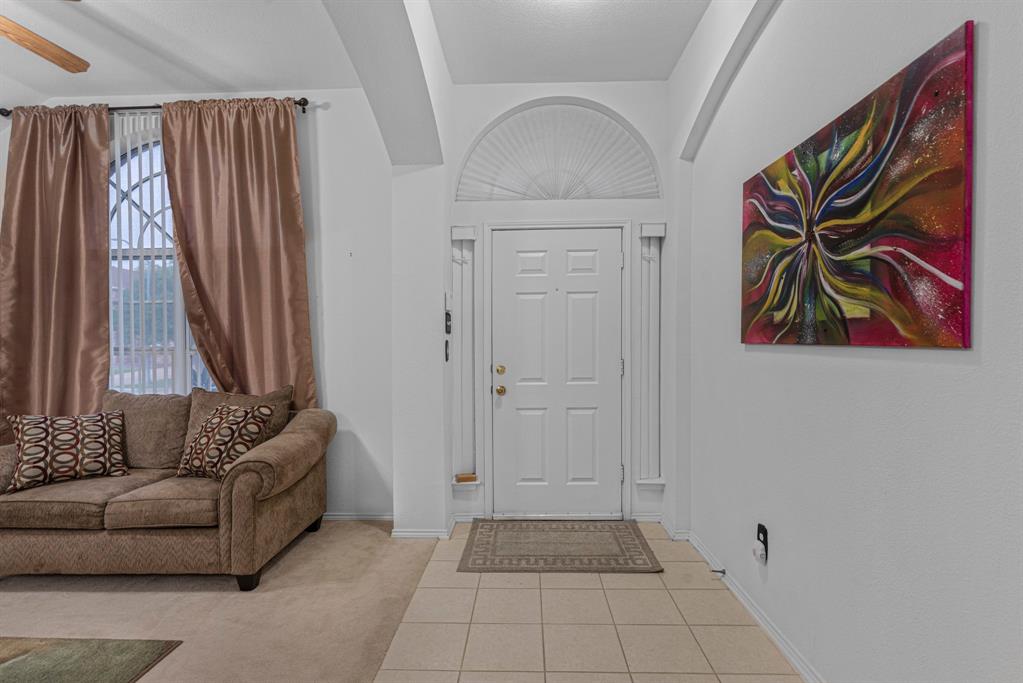 5120 Autumn Hill