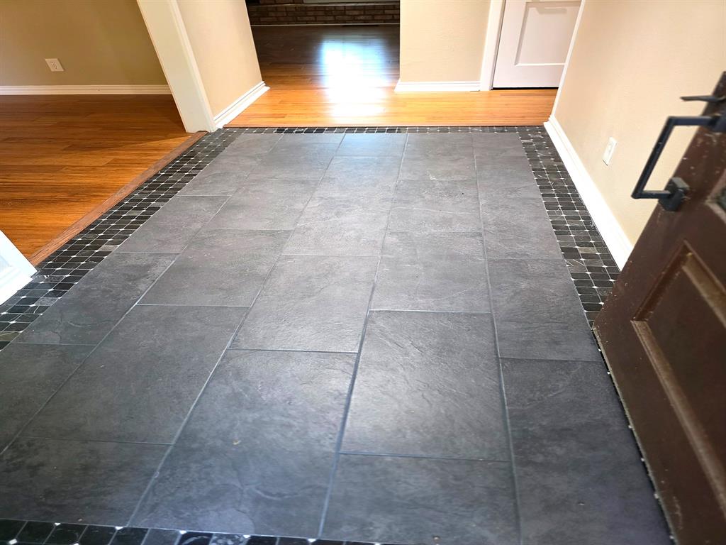 5800 Mount Rockwood Circle