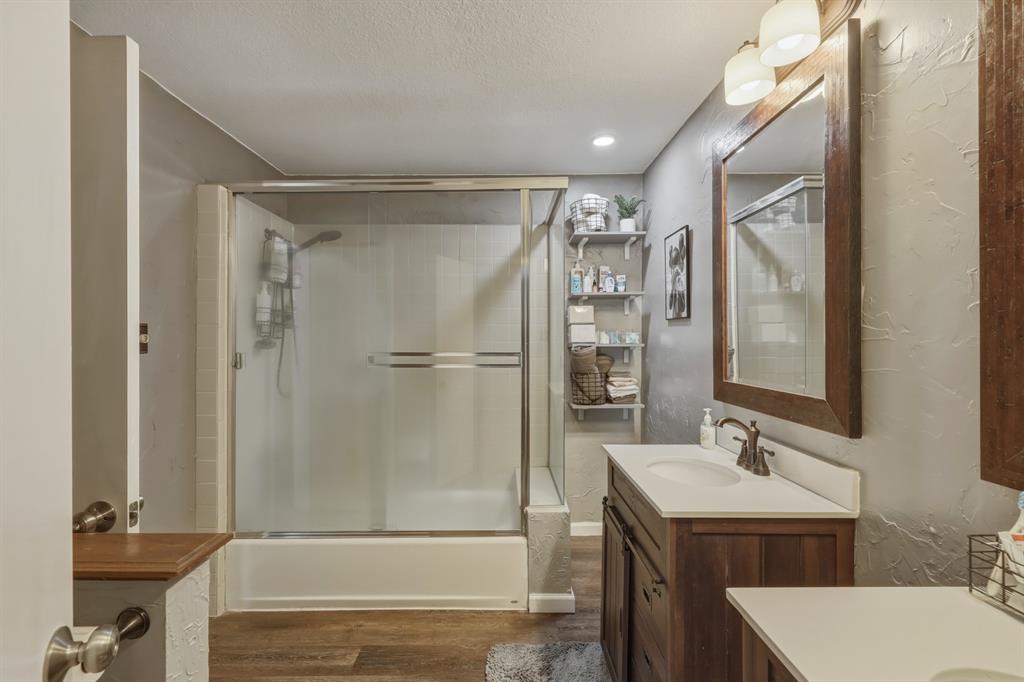 Cloisters Condo The - Residential