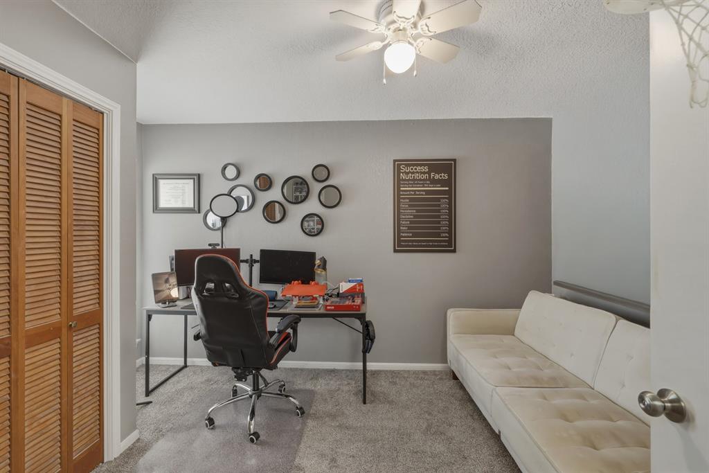 Cloisters Condo The - Residential