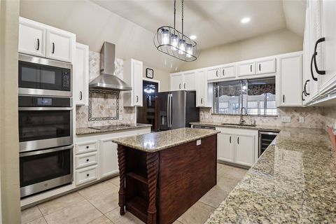 4212 SW Loop 820 Fort Worth TX 76109