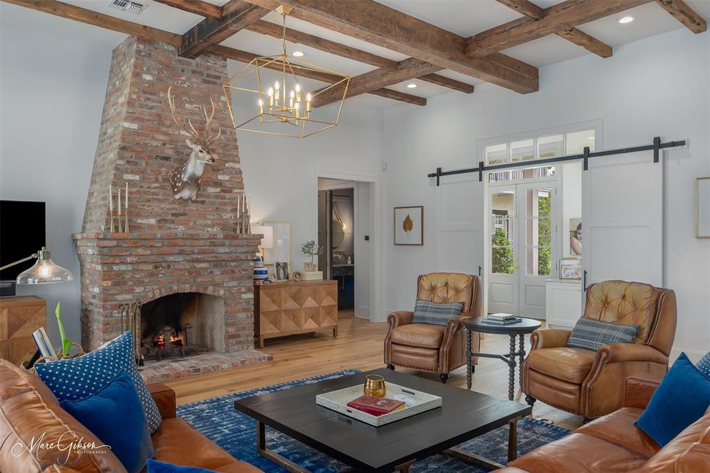 Oak Alley - Residential