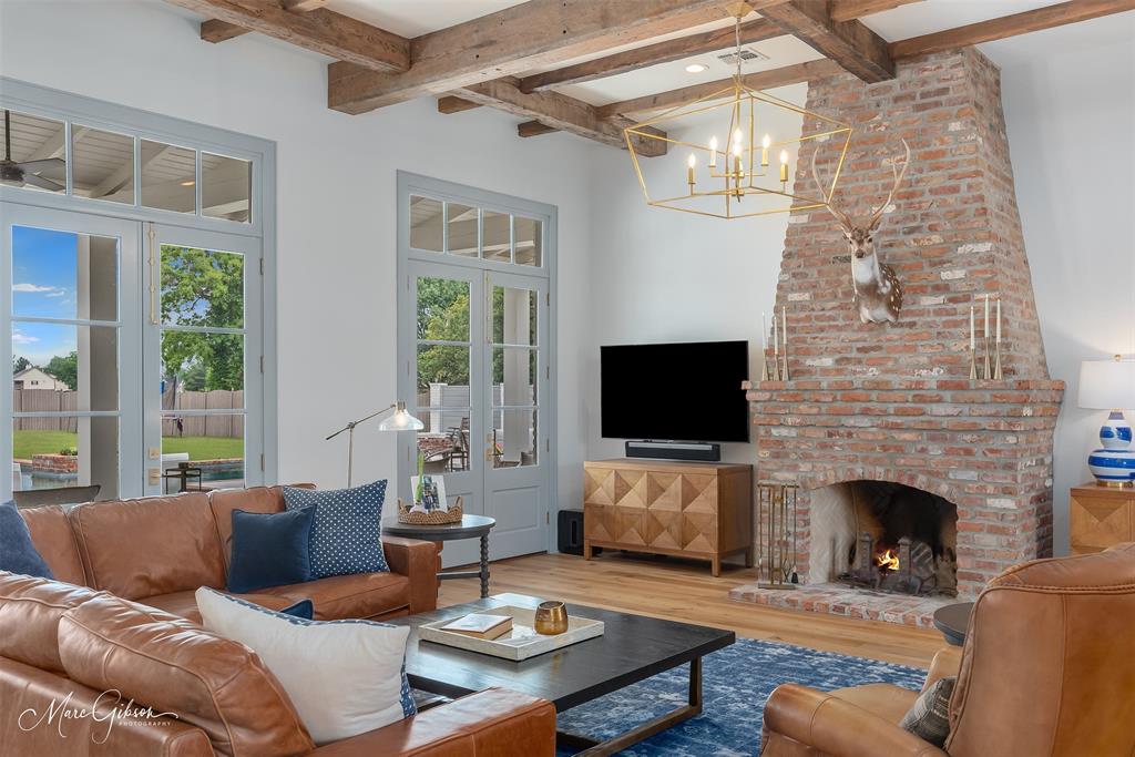 Oak Alley - Residential