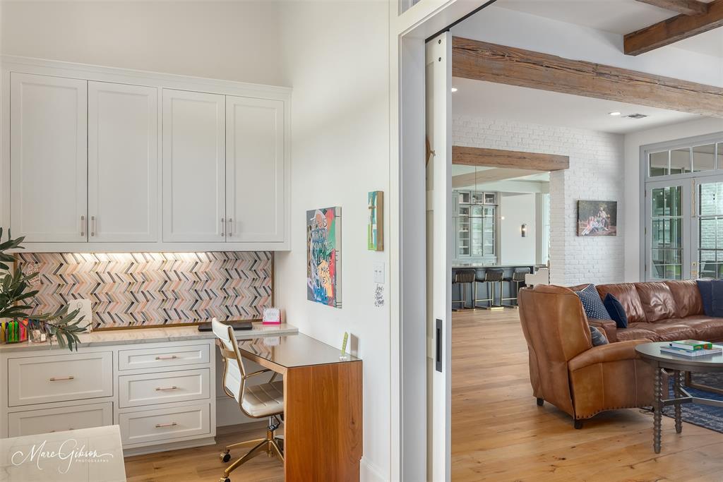 Oak Alley - Residential