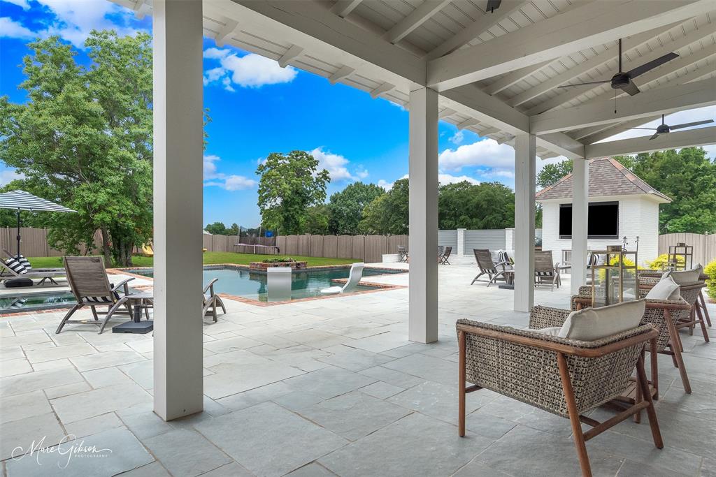 Oak Alley - Residential