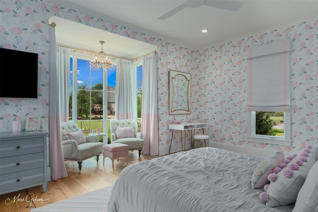 Oak Alley - Residential