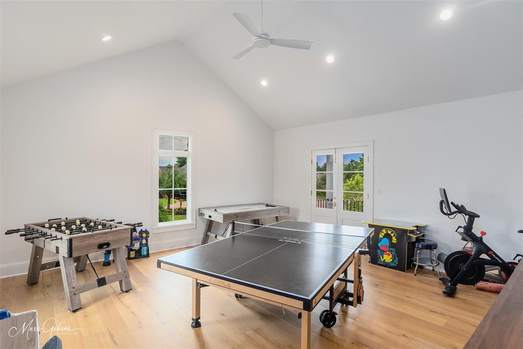 Oak Alley - Residential