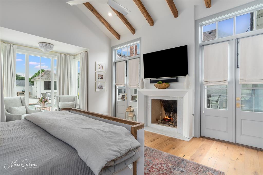 Oak Alley - Residential