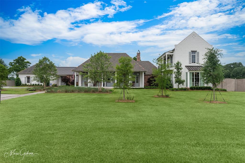 Oak Alley - Residential