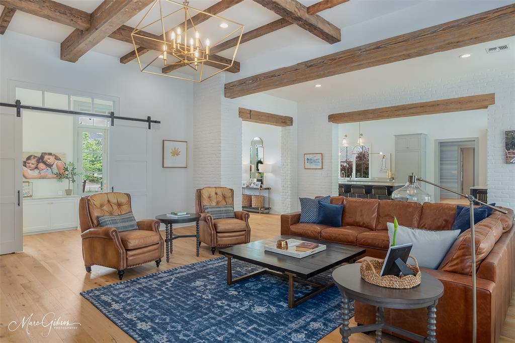 Oak Alley - Residential