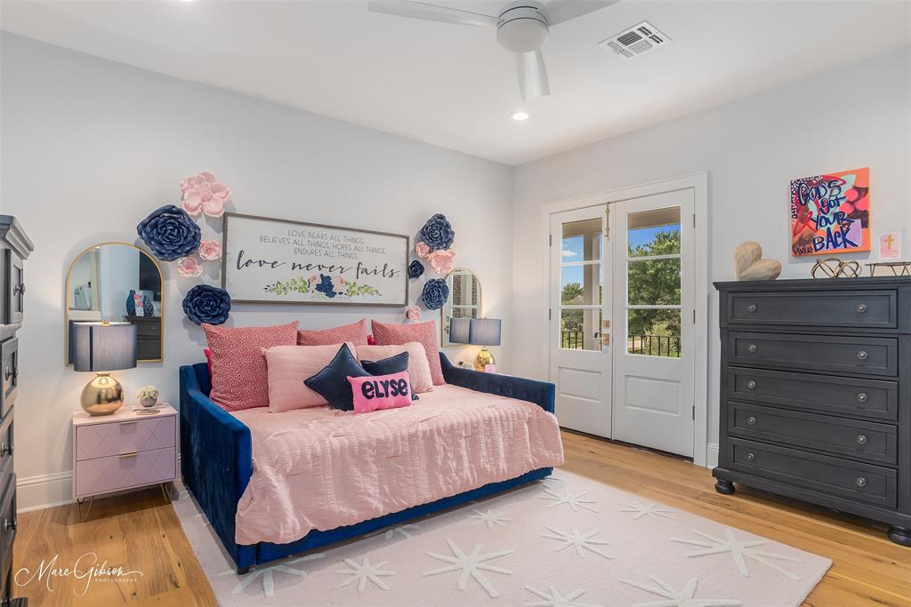 Oak Alley - Residential