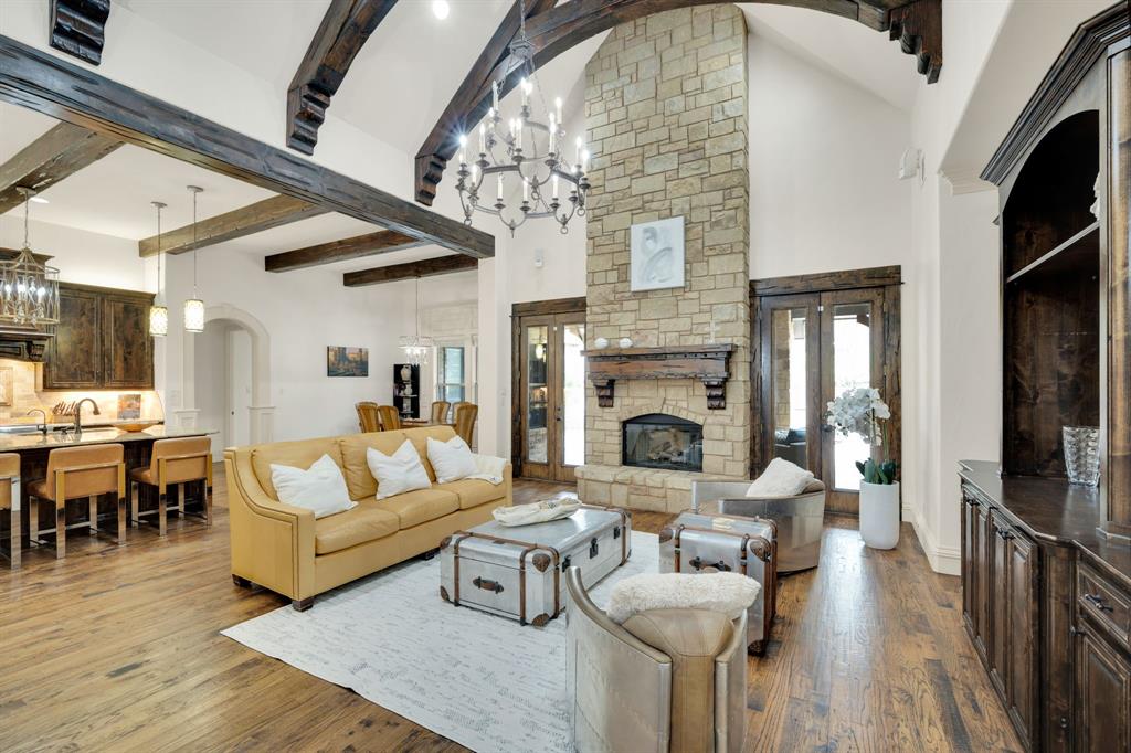 Chanel Court - Residential