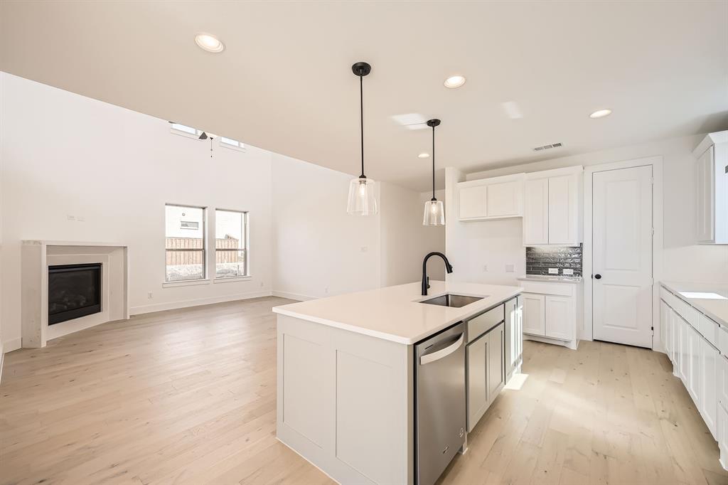 Ventana - Residential