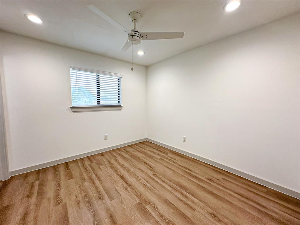 Alexander Park - Residential Income