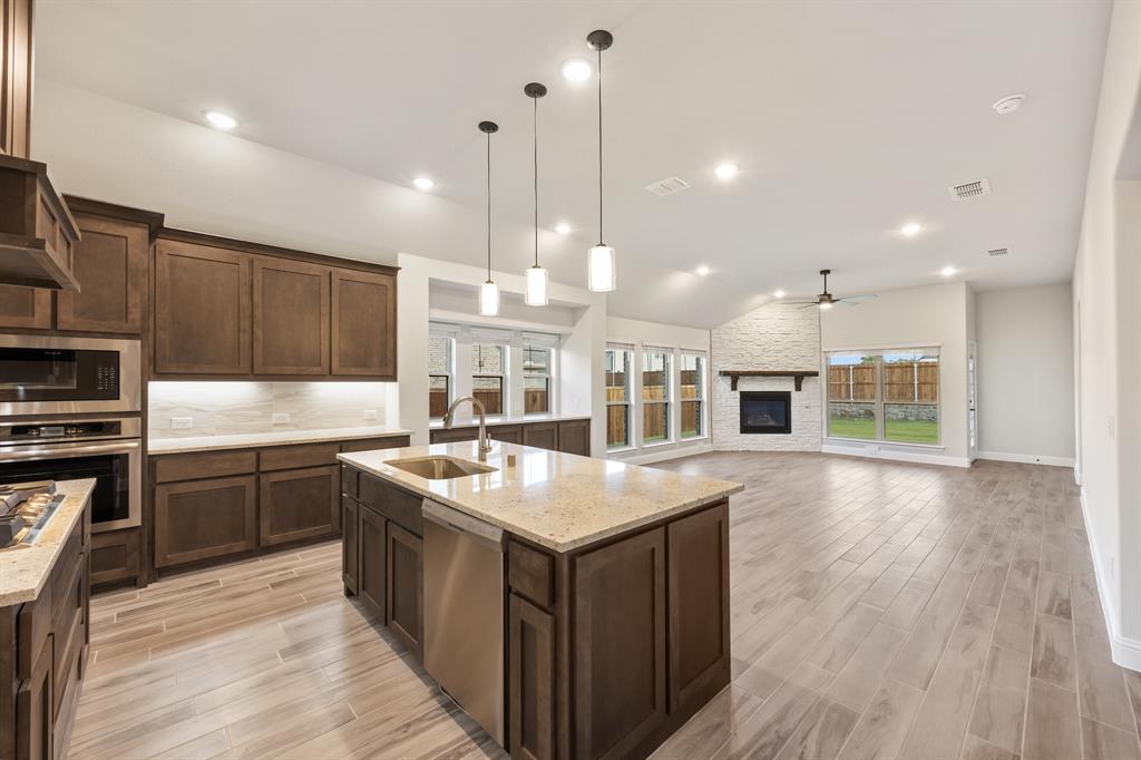 Sonoma Verde - Residential