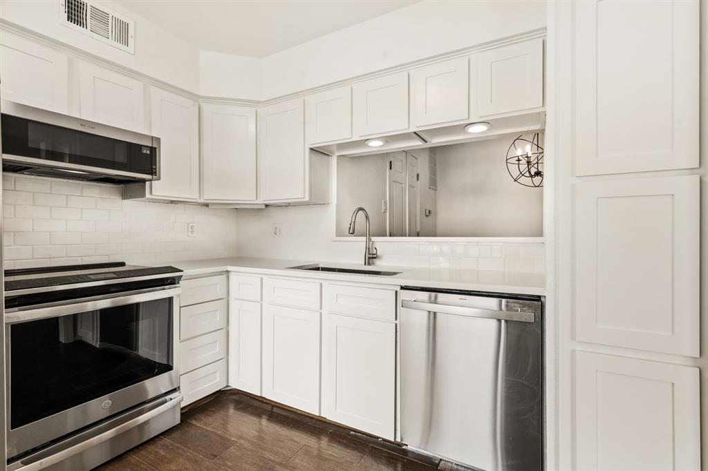 Monticello Crossroads Condo Ph 01-03 - Residential