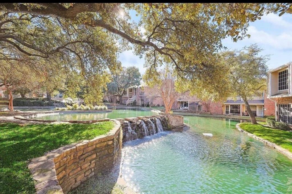 Lakeside Condos - Residential Lease