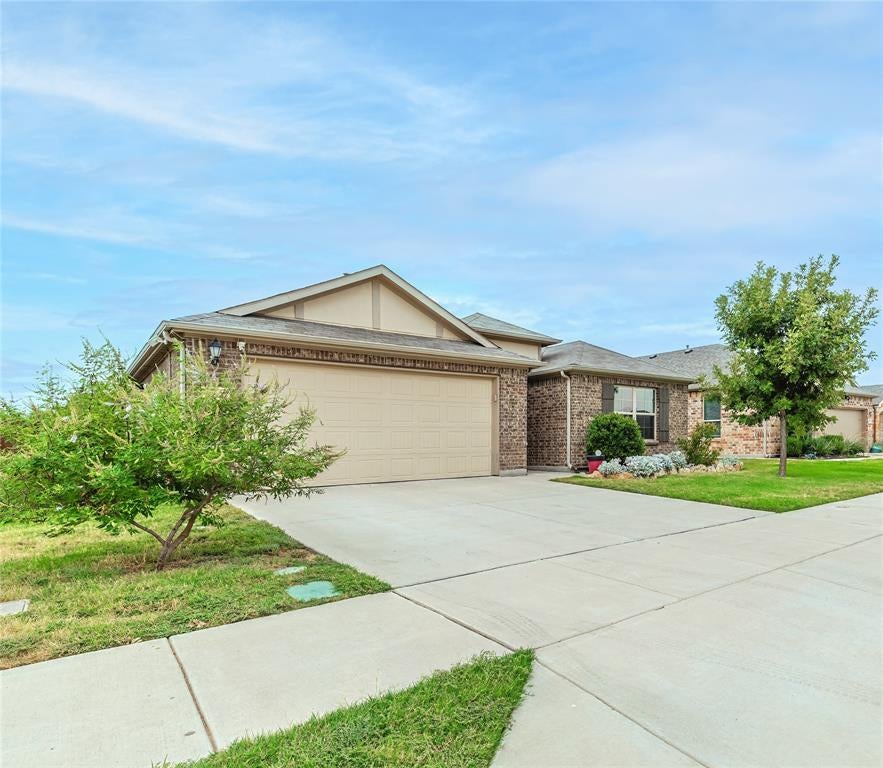 112 Plumed Thistle Drive