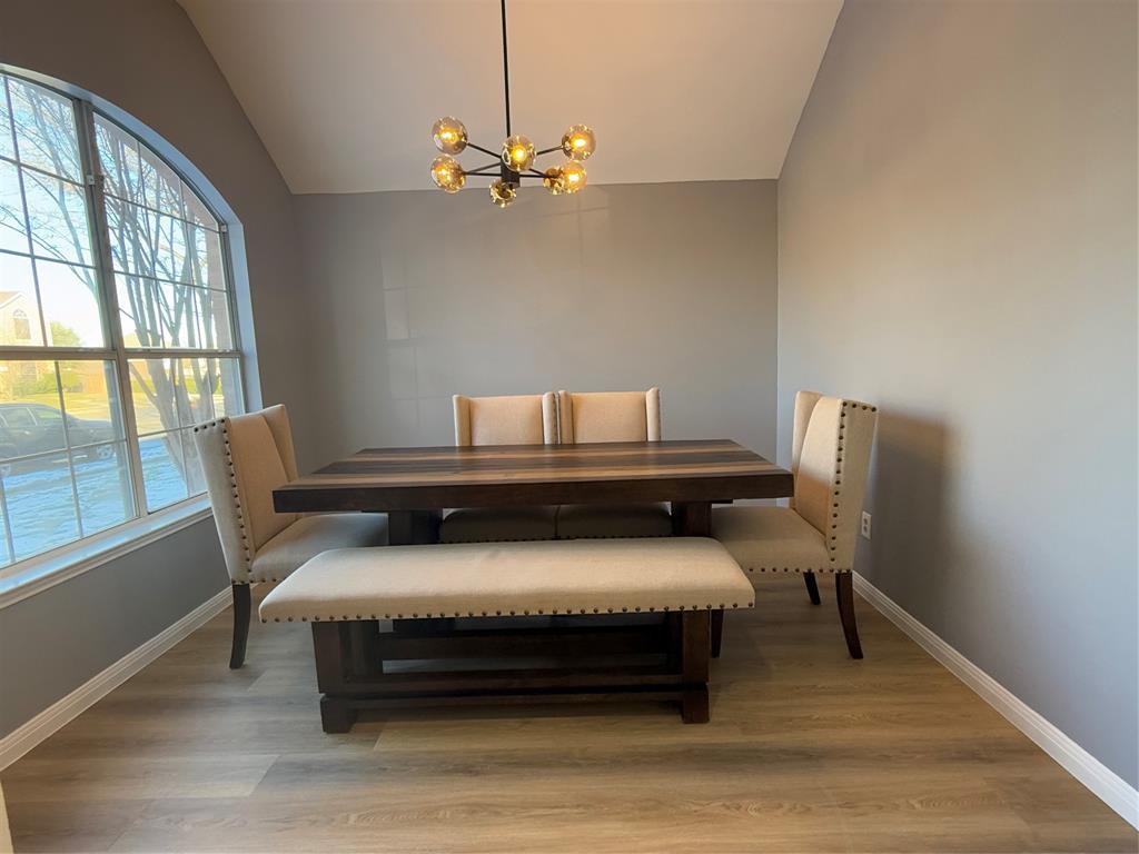 1530 Fallcreek Court