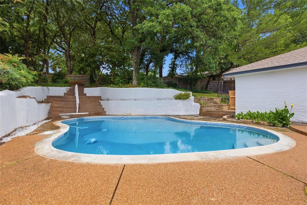 237 Bradford Drive