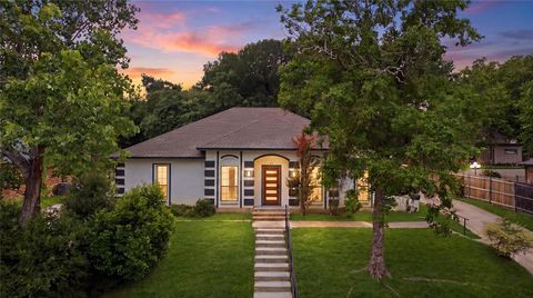 Photo of 237 Bradford Drive, Hurst, TX 76053 (MLS # 21273710)