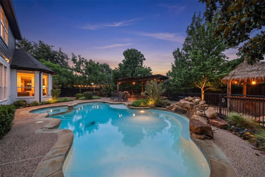4401 Mira Vista Drive