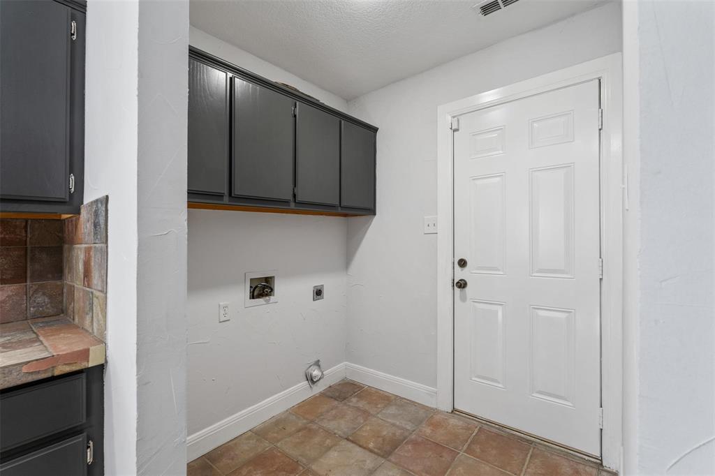 Paradise Bay - Residential Lease